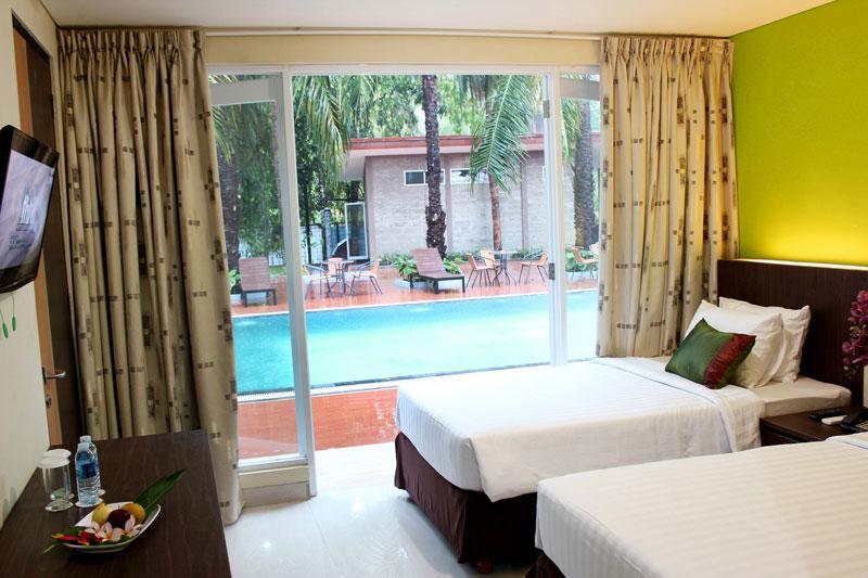 Bali De Anyer Hotel & Restaurant Exterior foto